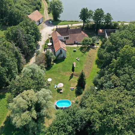 Le Coeur Du Moulin - Chambre D'Hote Saint-Aubin-le-Monial Exteriör bild