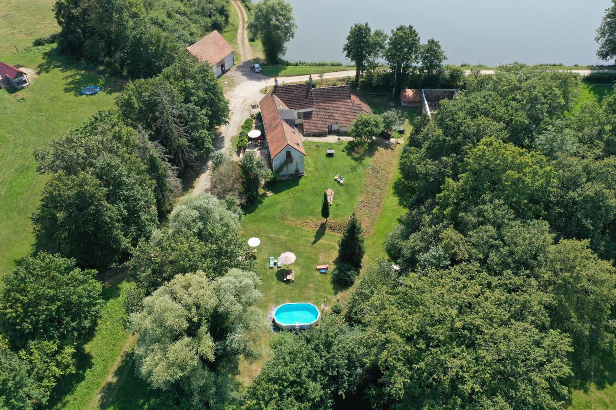 Le Coeur Du Moulin - Chambre D'Hote Saint-Aubin-le-Monial Exteriör bild